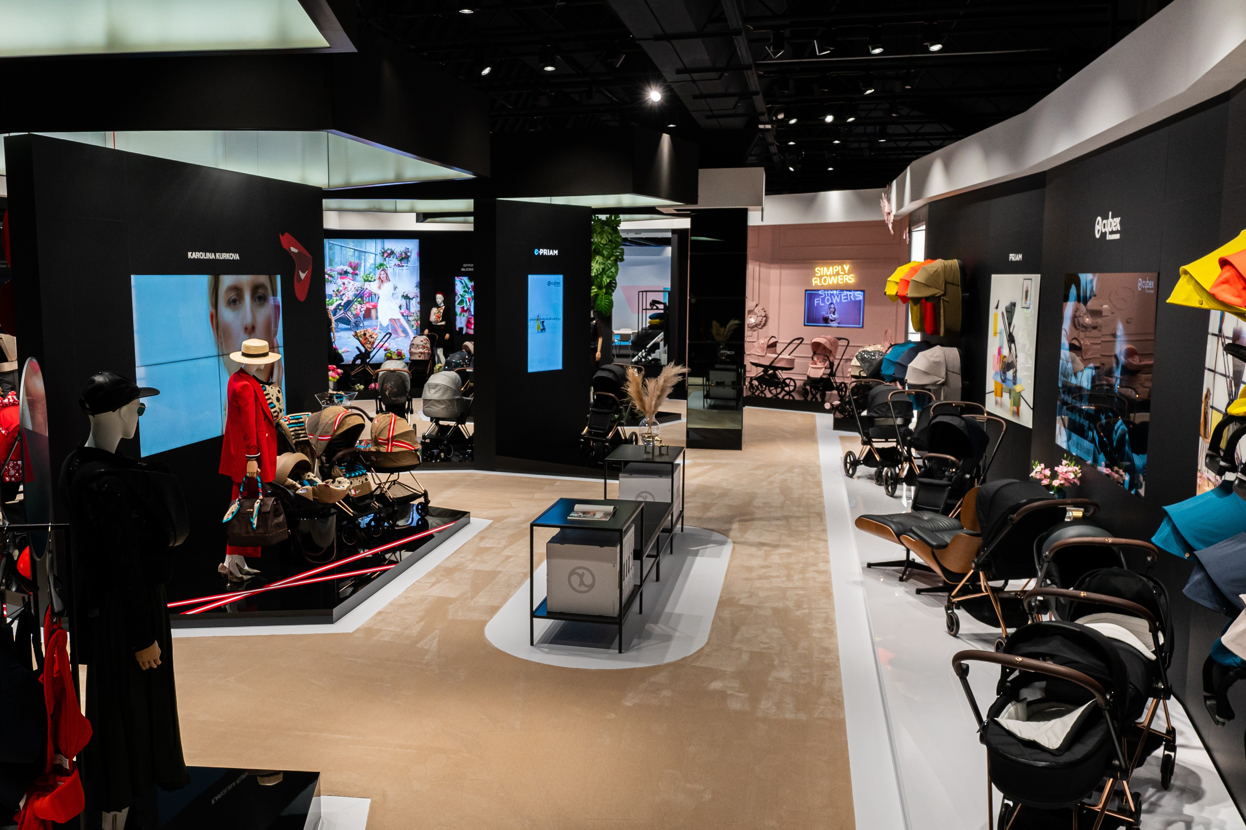 Cybex Campus Showroom — Bayreuth, DE fashion