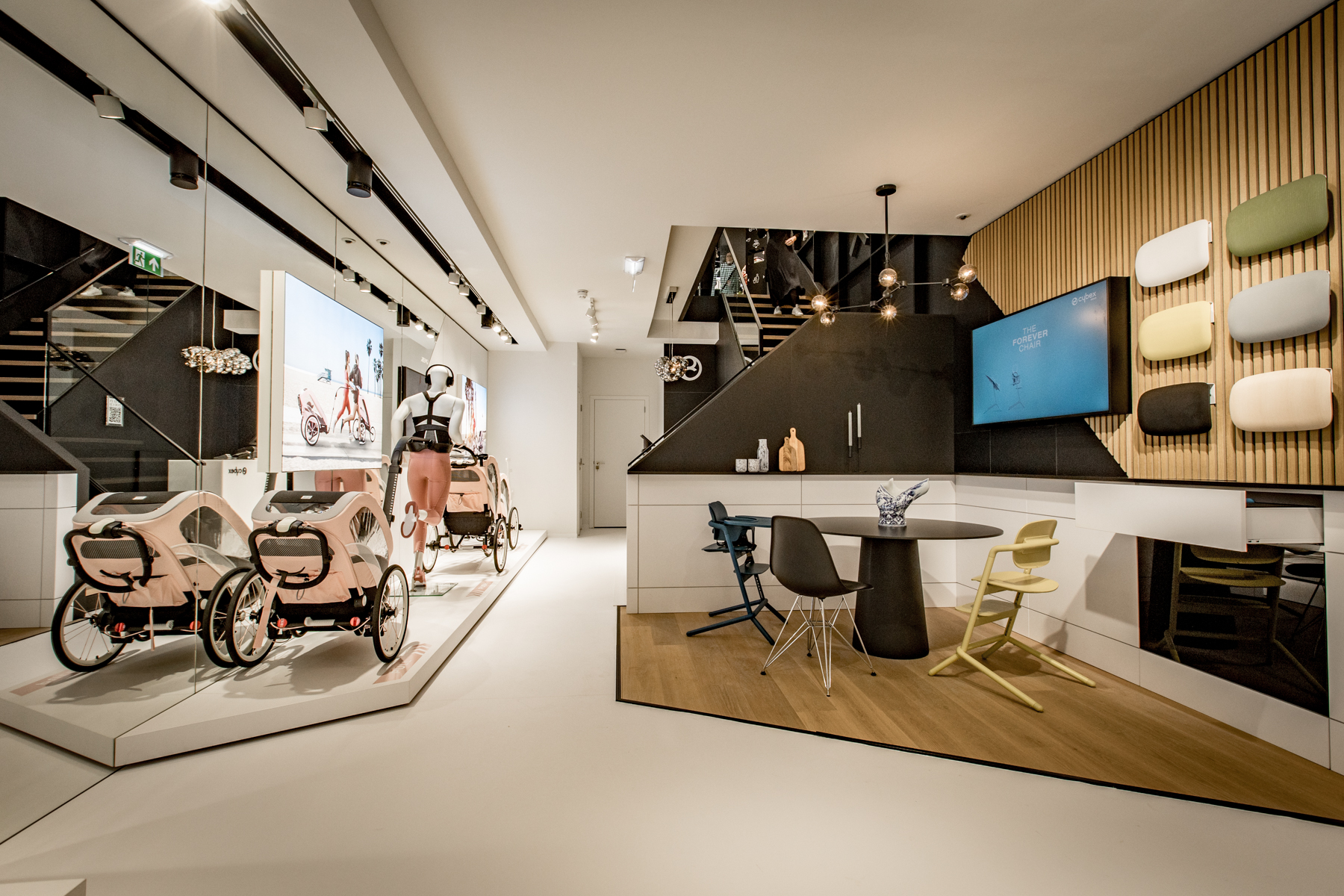 Cybex Flagship — Amsterdam, NL gold