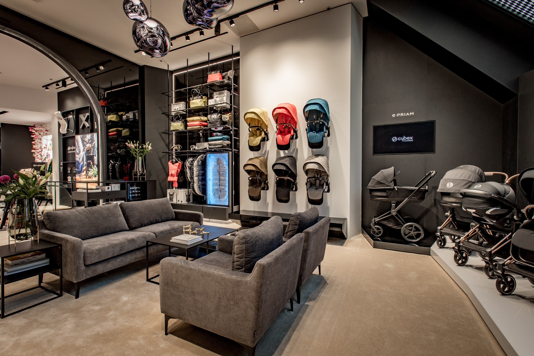 Cybex Flagship — Amsterdam, NL platinum