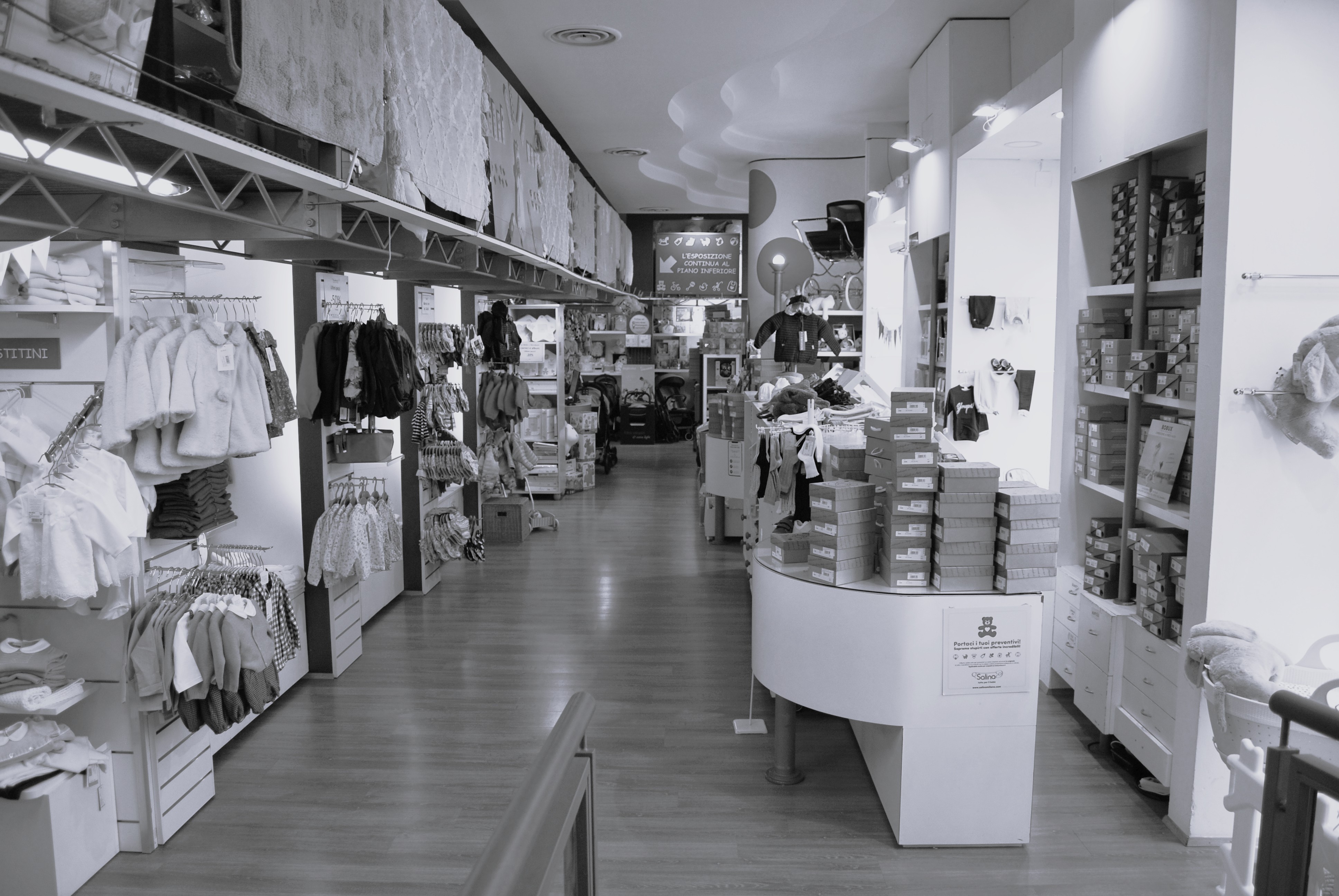 Cybex Store Renovation — Milan, IT entrance