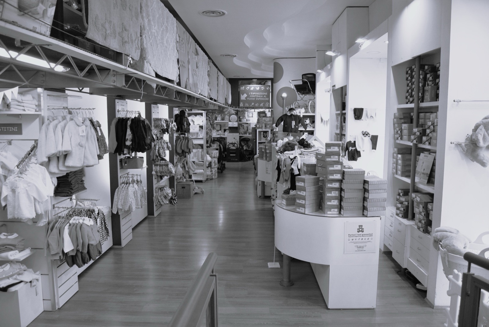 Cybex Store Renovation — Milan, IT entrance
