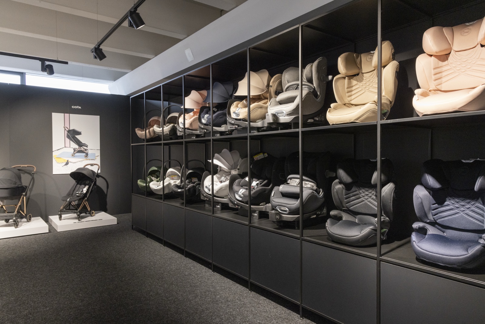 Nuremberg Retail Store — DE child safety